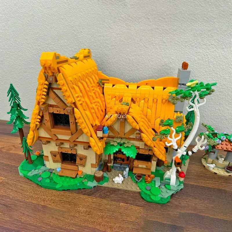 2228pcs Snow White Sleeping Princess Prince Seven Dwarfs House Cottage Evil Queen Building Blocks Bricks Toys Kids Gifts Z250607