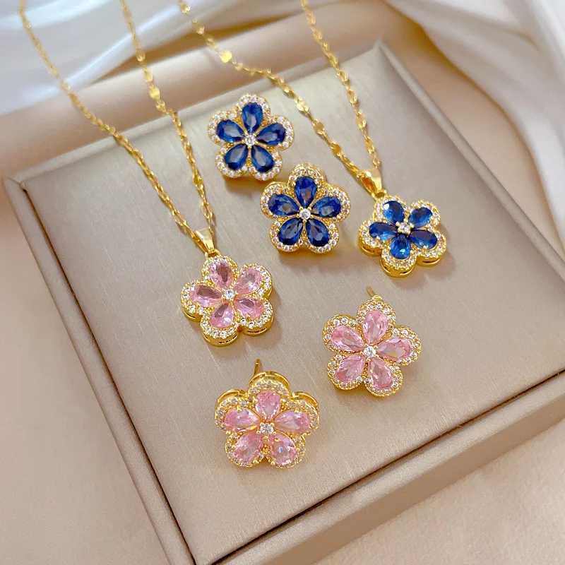 Stainless Steel Cherry Flower Pendant Necklace Earrings Ear Sets Wedding Bridal Cubic Zirconia Crystal Jewelry Sets Wholesale Z250607