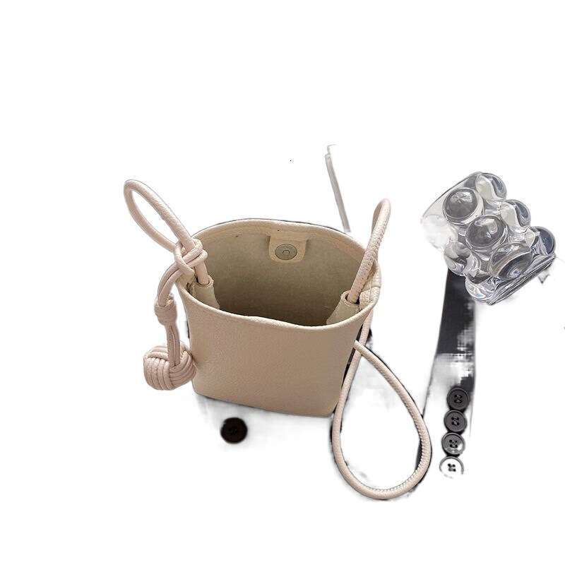 Summer Super Popular Crossbody Small for Women 2024 New Green Mini Walking Textured Niche Phone Bag