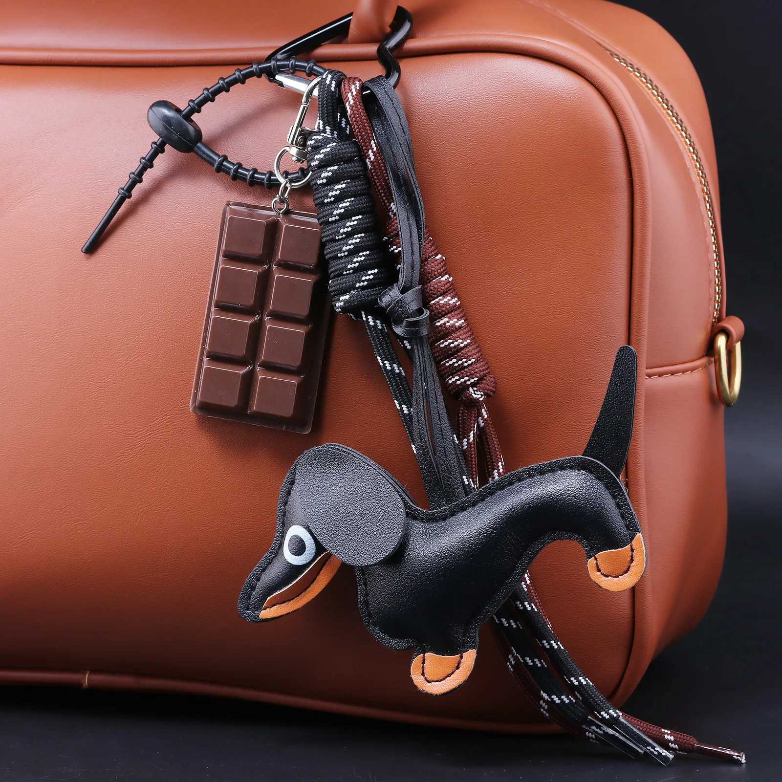 Creative Dachshund Style Pendant For Ladies Bag High-end Keychain Pendant Braided Rope Bag Pendant Suitable For Bag Accessories XJ250607