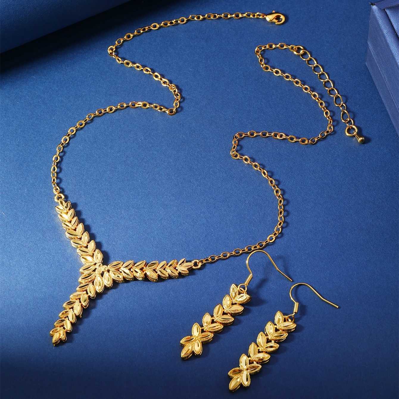 Middle East Fashion Elegant High Grade Copper Wheat Ear Pattern Fashion Womens Jewelry Set 1 Necklace and 1 Pair of Earrings Z250607