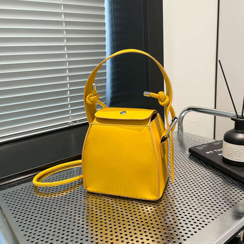 Unique PU Handbag Small Square New Trendy Box Fashion Shoulder Internet Celebrity High-end Crossbody Bag