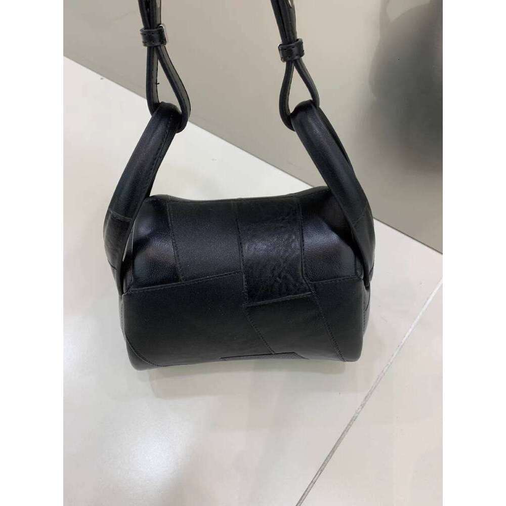 Niche Design Box Phone Black Underarm Single Shoulder Crossbody Bag New Model