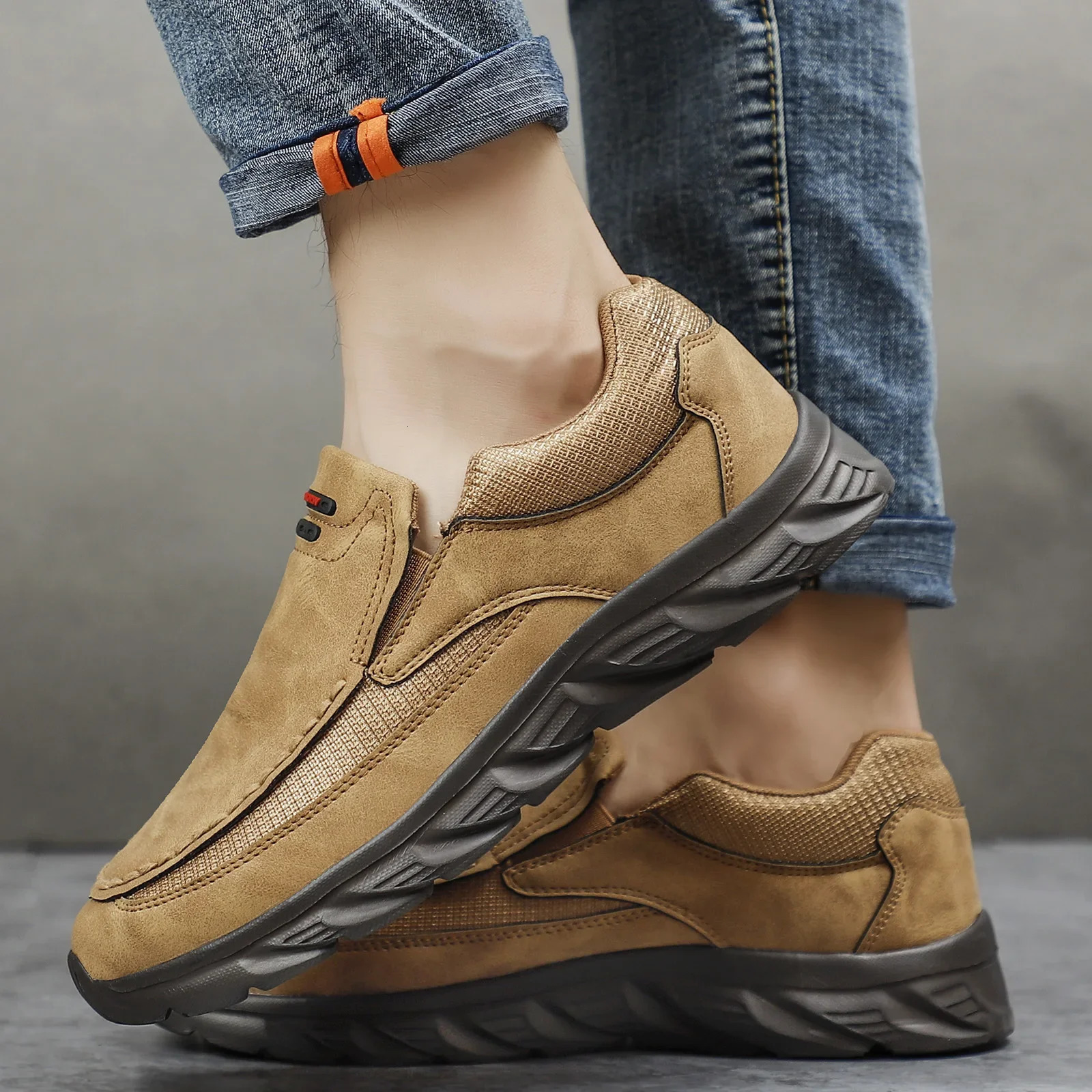 Men Loafers Slip on Casual Shoes for Men Comfortable Walking Sneakers Male Business Shoe Driving Footwear 250603