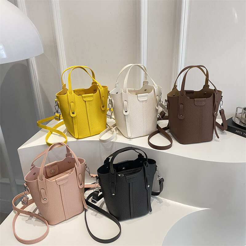 Versatile Women's 2025 New Single Shoulder Crossbody Fashion Small Square Internet Celebrity Korean Style Basket Bucket Bag