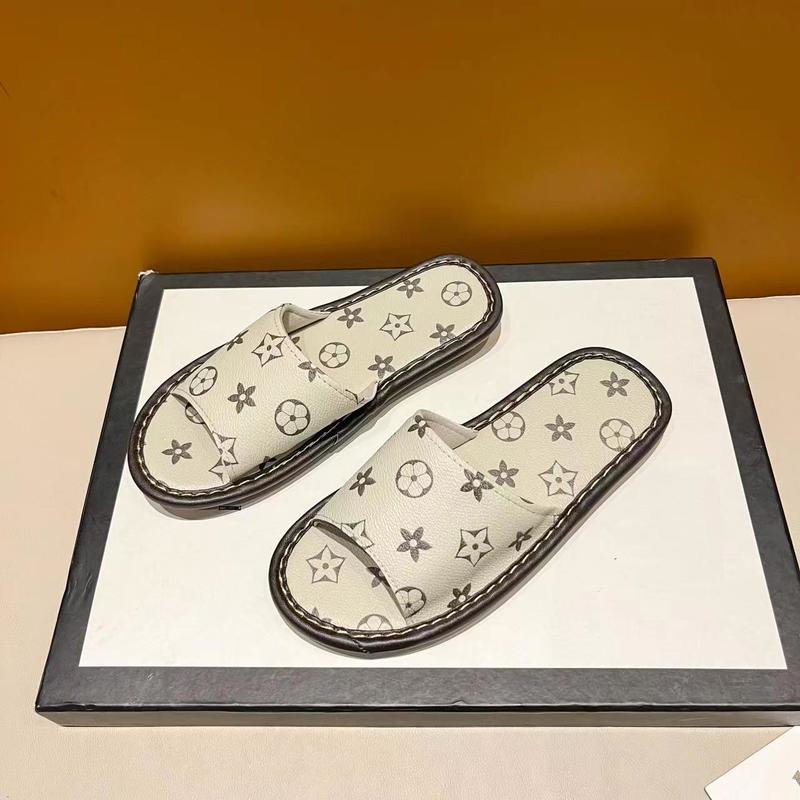 hot free shipping designer slippers for men and women casual outdoor sandals classic beach shoes size 35-43 white