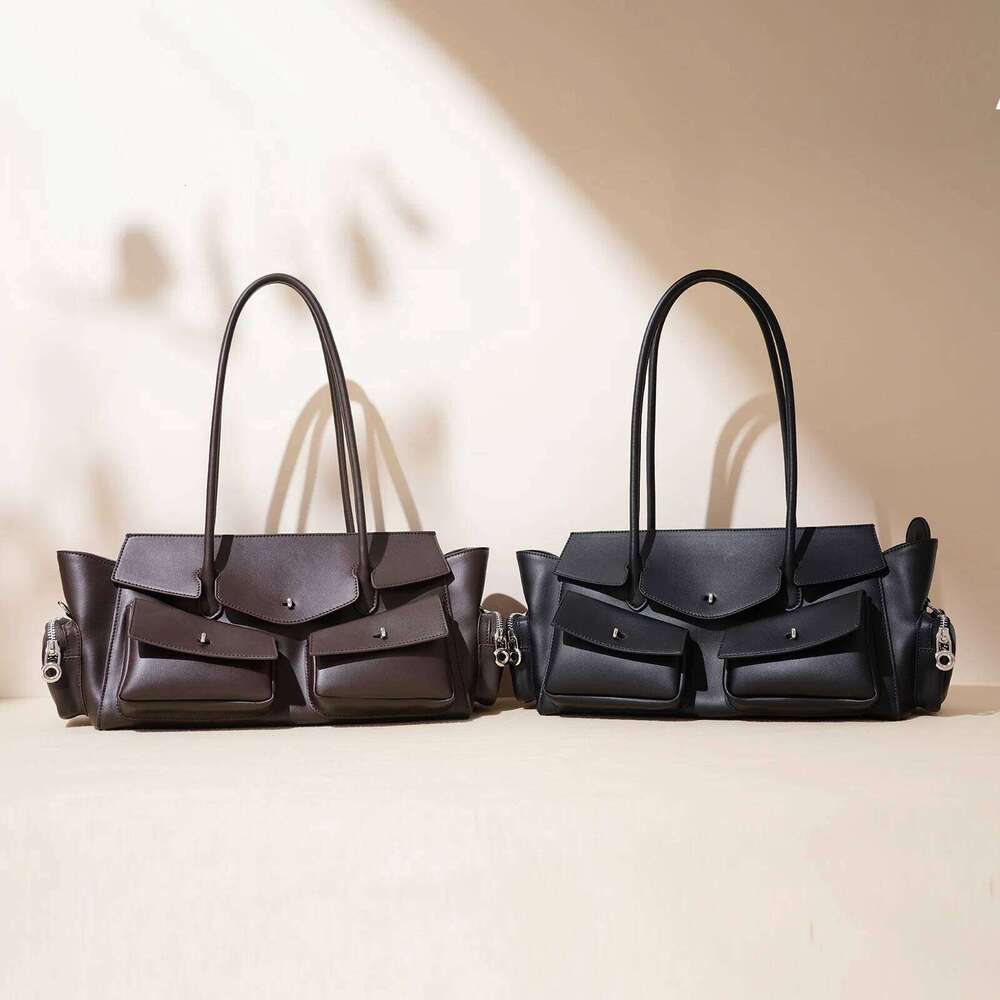 2025 Vintage Style Large Capacity Women Satchel Handbag Real Leather Custom Shoulder Niche Bowling Commuting Tote Bag