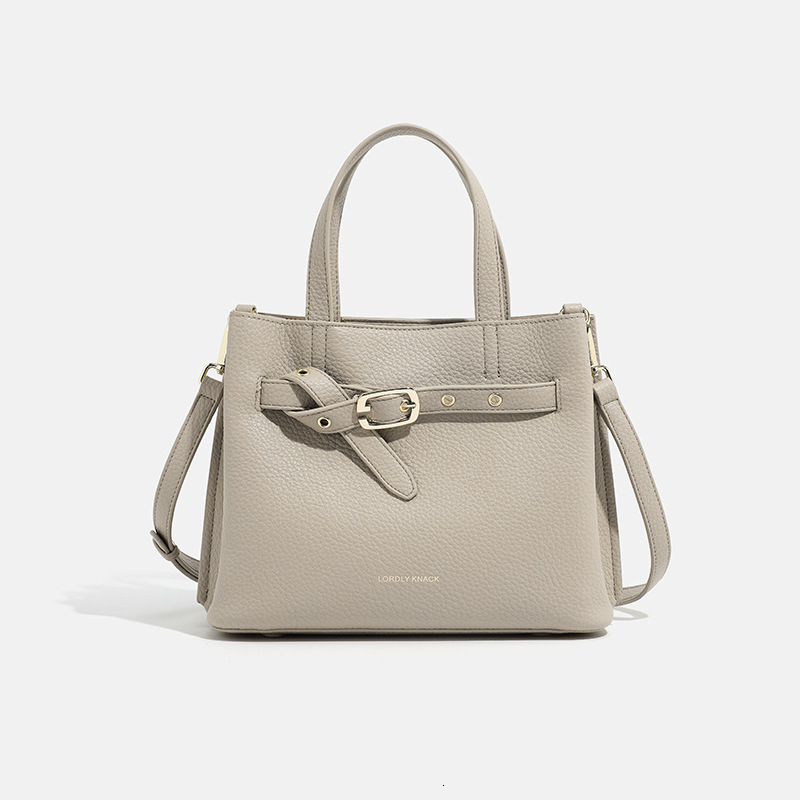 Free shipping Luxury Summer New Handheld Tote Bag Niche Design High-end Commuter Designer bags Versatile Shoulder Crossbody Bucket Bag