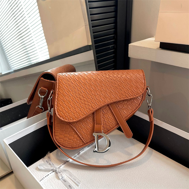 hot free shipping designer Shoulder shoulder for woman new casual saddle bag classic cross bag black white grey