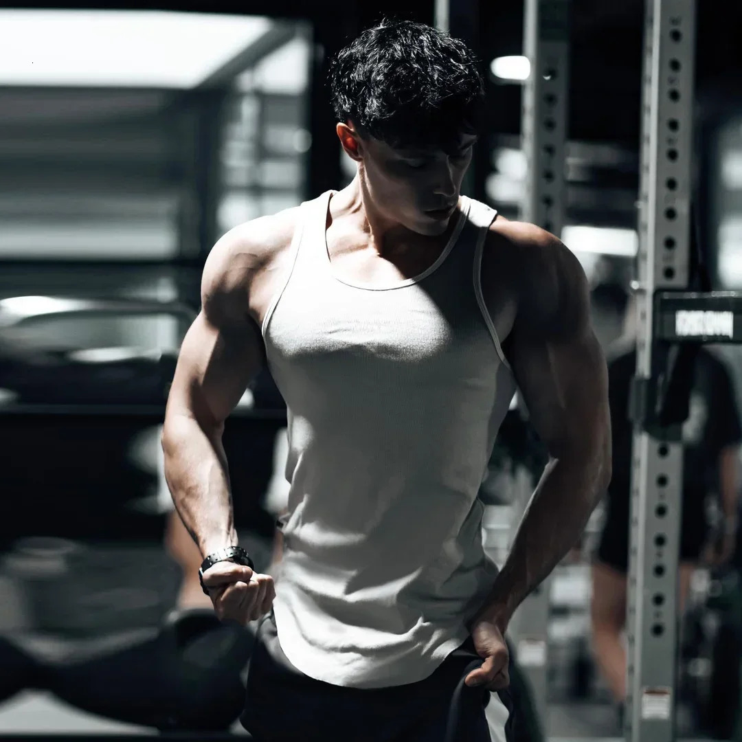 Mens Summer Vest I Loose Movement Fitness Training Sleeveless Tshirt White Clothing M3XL American Solid Color for Men 250527