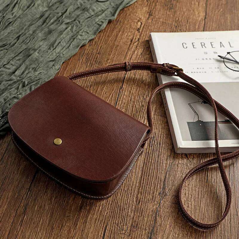 Transman Handmade 2021 Classic Revised Corduroy Cow Leather Small Crossbody Women's Preppy Style Versatile Saddle Bag 21001