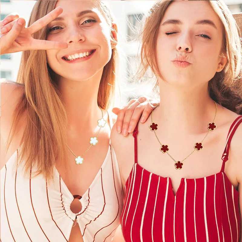 Stainless Steel Sets Earrings Necklace Christmas Birthday Gifts Gold Plated Womens Double Sided Flower Elegant Fashion Z250607