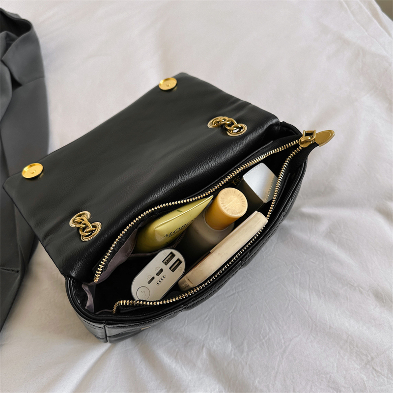 free shipping designer Shoulder shoulder for woman Spring and summer diamond grid bag vintage casual cross bag