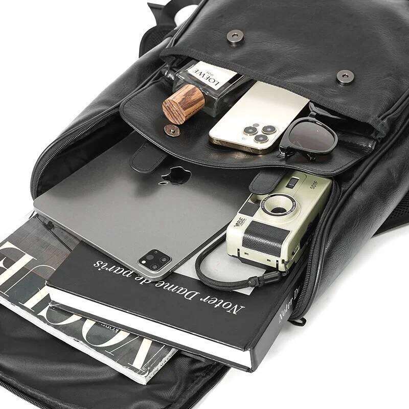 Fashion Men's Casual Solid Leather Men High Capacity Travel Backpack Schoolbags Brand Design Back Packs Bags