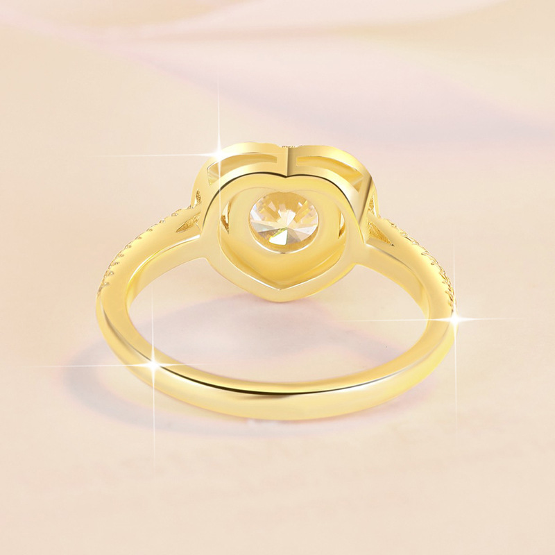 Elegant 925 Sterling Silver Heart-Shaped Moissanite Ring with 18K Gold Plating, Perfect for Engagement and Special Occasions