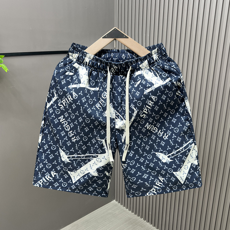 2025 hot new free shipping designer Shorts Men thin pants cool and casual in summer ice silk beach pants straight leg loose shorts