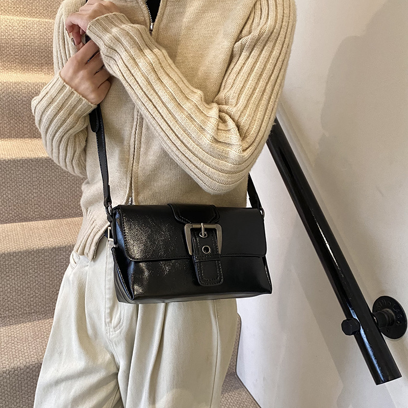 designer Milad Retro Underarm Bag for Women 2025 New Trend High-Quality Texture Women's Bag Shoulder Bag Crossbody Small Square Bag