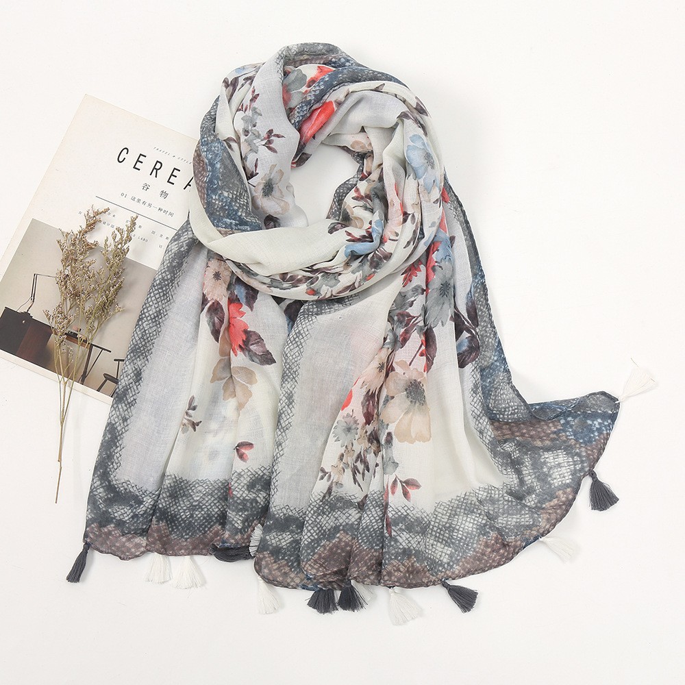 K958 Japanese and Korean small fresh rendering ink painting line printing sunscreen shawl travel beach towel female cotton and linen feel silk scarf