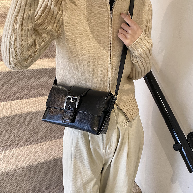 designer Milad Retro Underarm Bag for Women 2025 New Trend High-Quality Texture Women's Bag Shoulder Bag Crossbody Small Square Bag