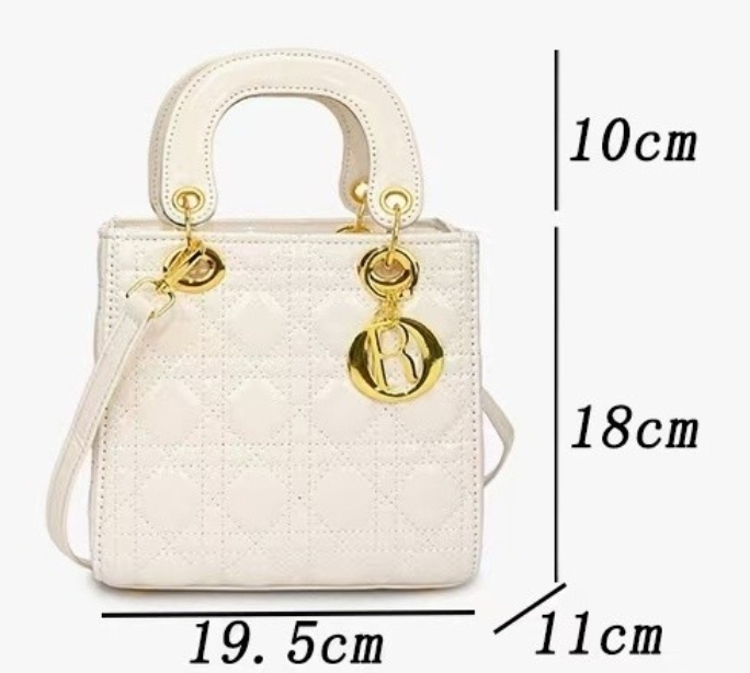 Hot Free Shipping Luxury Fashion Casual Shoulder Bag Saddle Bag Shoulder Handbag Fashionable Letter Daily Flap for Women Designer Shoulder Bags woman 
