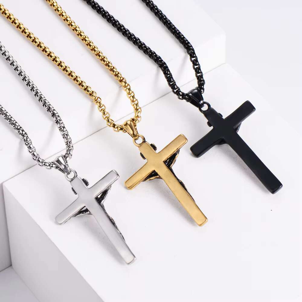 Wholesale Cross Necklace Religious Jewelry 18K PVD Gold Plated Stainless Steel Pendant Christian Jesus Cross Necklaces for Men
