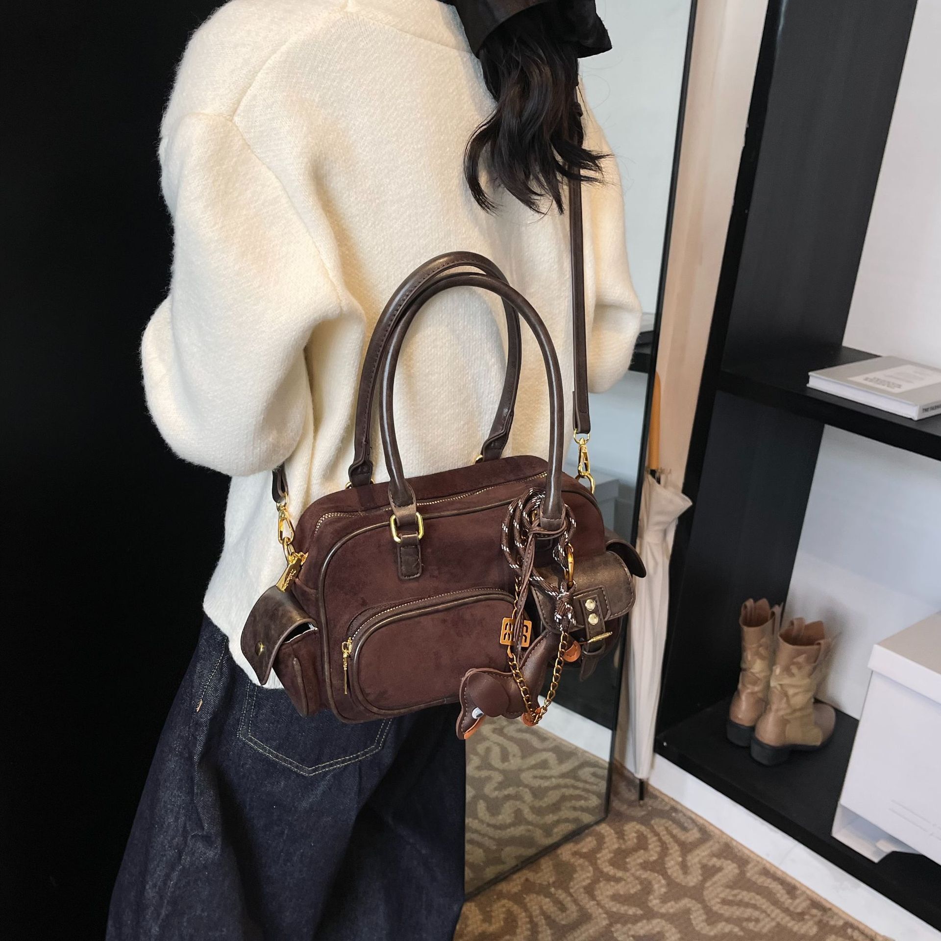 designer Premium Texture Bowling Bag for Women 2025 Autumn Winter New Boston Handbag Versatile Commuter Crossbody Tote Bag