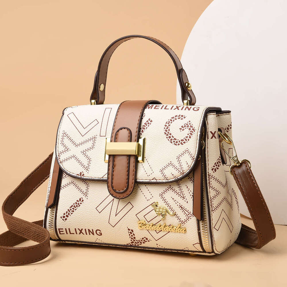 New Fashion Versatile Light Luxury Handbag Shoulder Crossbody Women's Bag