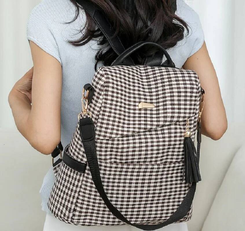 2025 New Korean Fashion Printed Anti Theft Travel Backpacks Women's Large Capacity Shoulder Bags Tassels Designer Totes Backpack