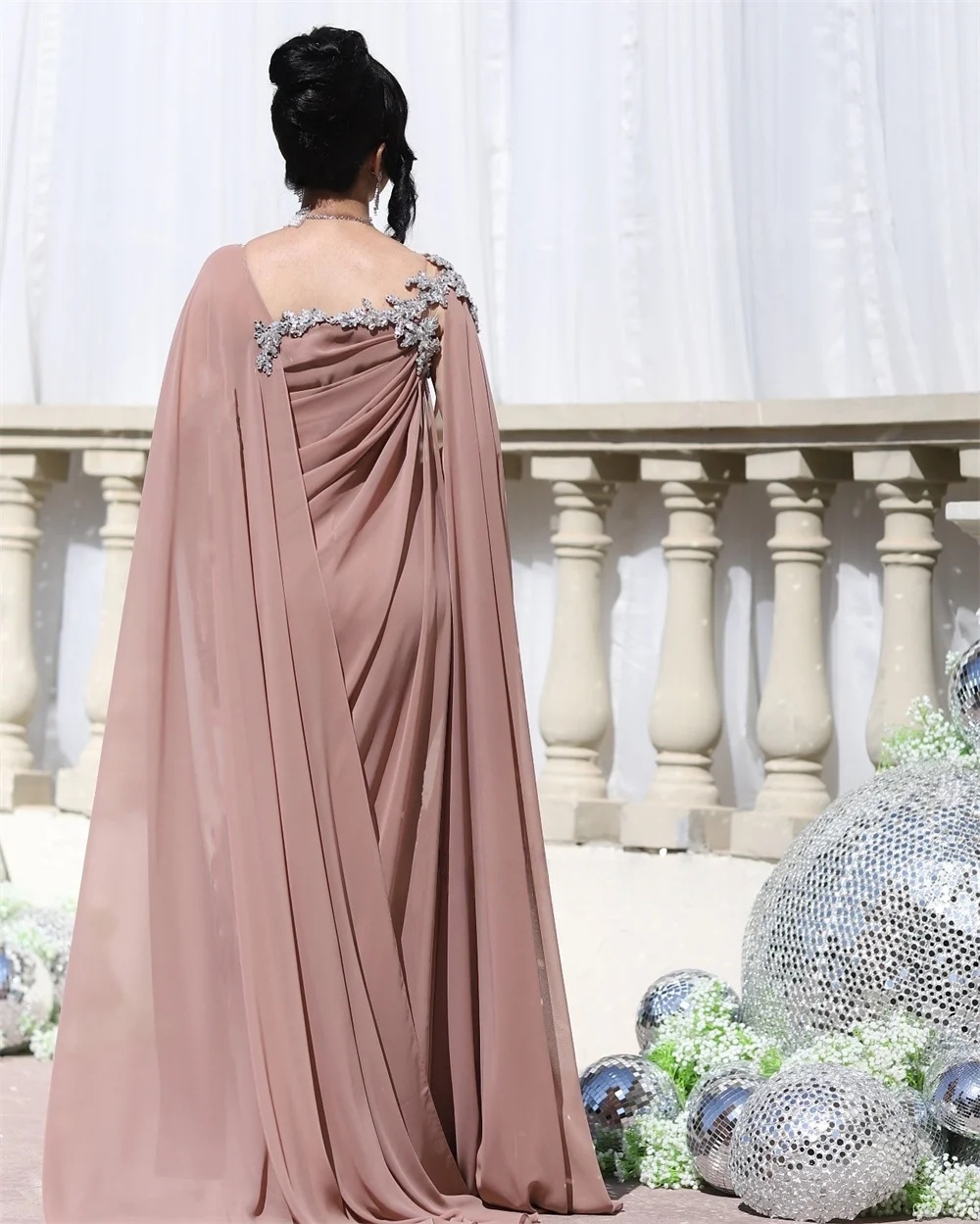Elegant Arabic Chiffon Long Evening Dresses Pleats Cape Wrap Dusty Formal Occasion Party Gowns Appliques Beaded Chic Prom Dress