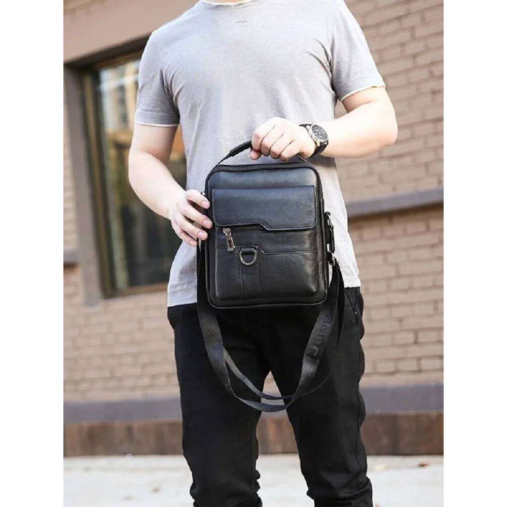 2025 New Men Leisure Commuter Shoulder Crossbody Fashion Male PU Handbag Vertical Large Capacity Leather phone Bag For men