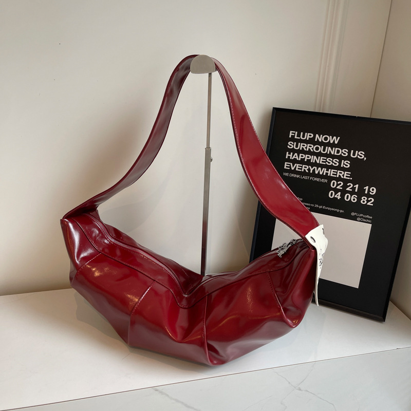 designer Vintage Crossbody Bag for Women, Niche High-End Underarm Bag, 2025 New Trendy Large Capacity Dumpling Bag, Single Shoulder Horn Bag