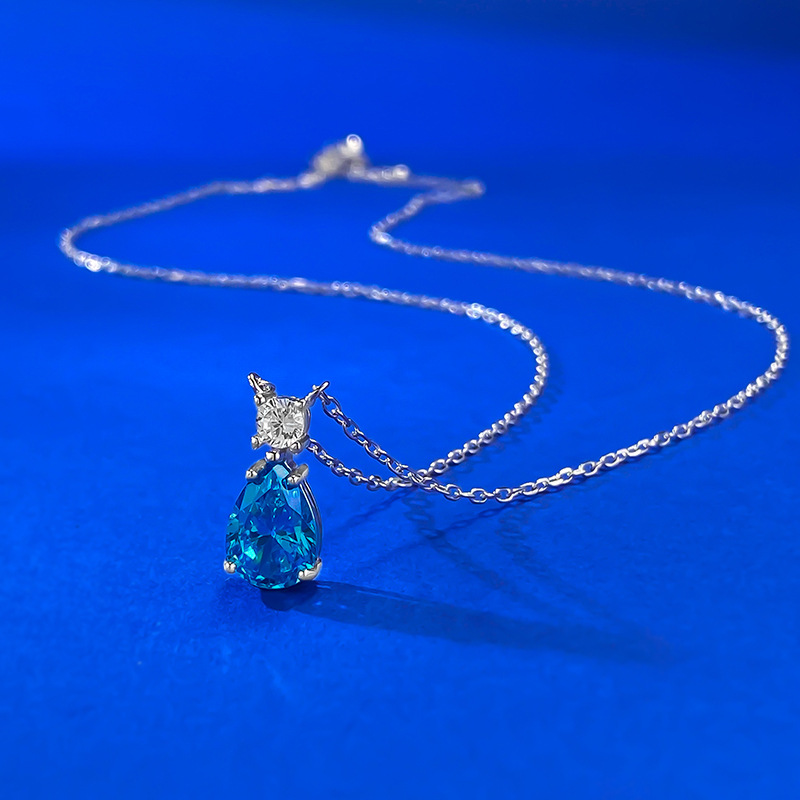 2025 Choucong New Sparkling Water Drop Pendant Luxury Jewelry Soild 1005 925 Sterling Silver Pear Aquamarine Moissanite Diamond Women Beach Clavicle N