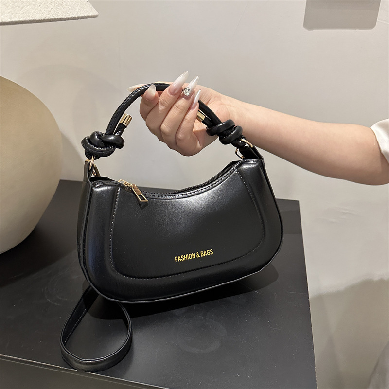 Luxury Brand Designer Bag Solid Color Textured Simple Single Shoulder Crossbody Bag For Women 2024 Spring New Versatile Ins Style Casual Bag Fashionab