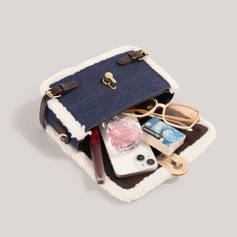 Women's Fashion Lamb Wool Retro Shoulder Autumn Winter New Handbag Cute Patchwork Purse Messenger Bag Casual Crossbody Bags