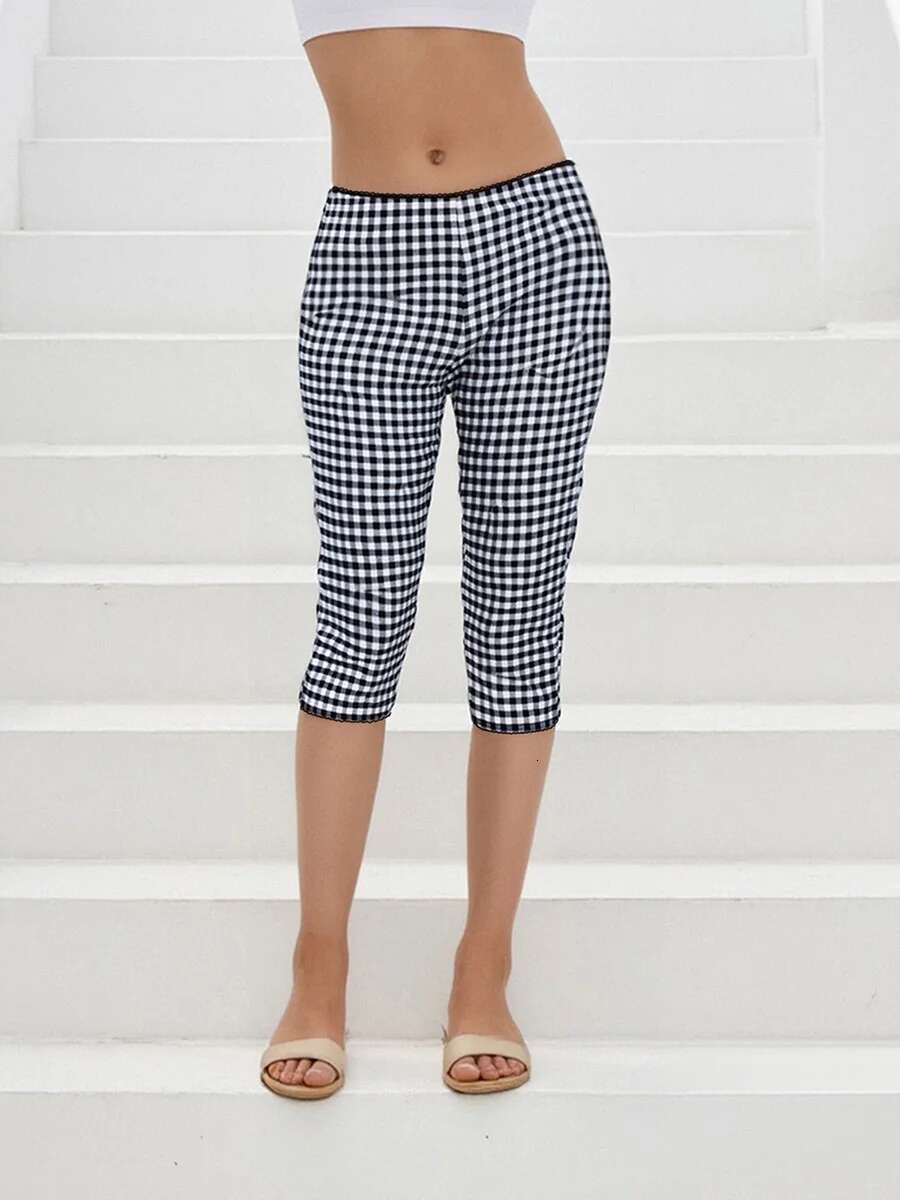 Womens Lightweight Striped Culottes with Drawstring Waistband and Wide Leg Design for Summer Casual Wear