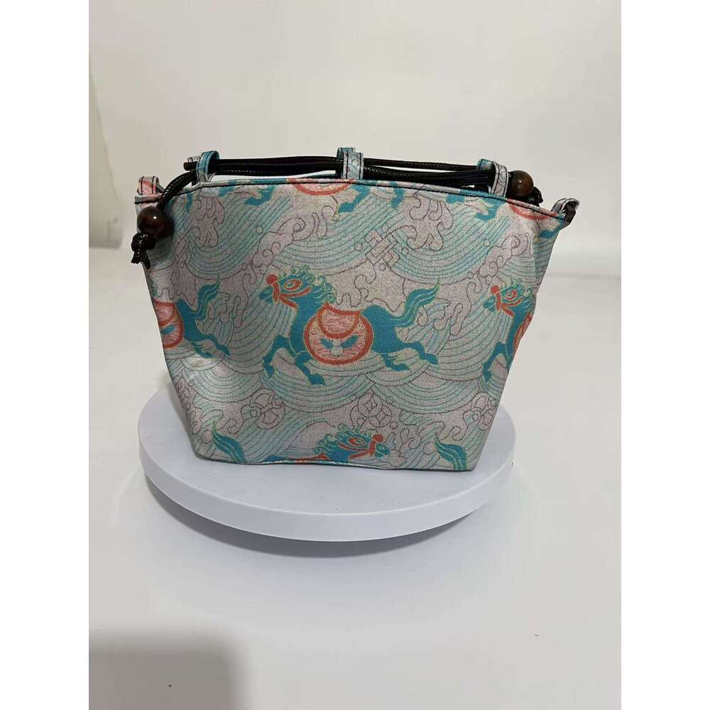 2025 Xiangyun Silk Handheld Crossbody Drawstring Ethnic Hanfu Cheongsam Style Envelope Bag New Model