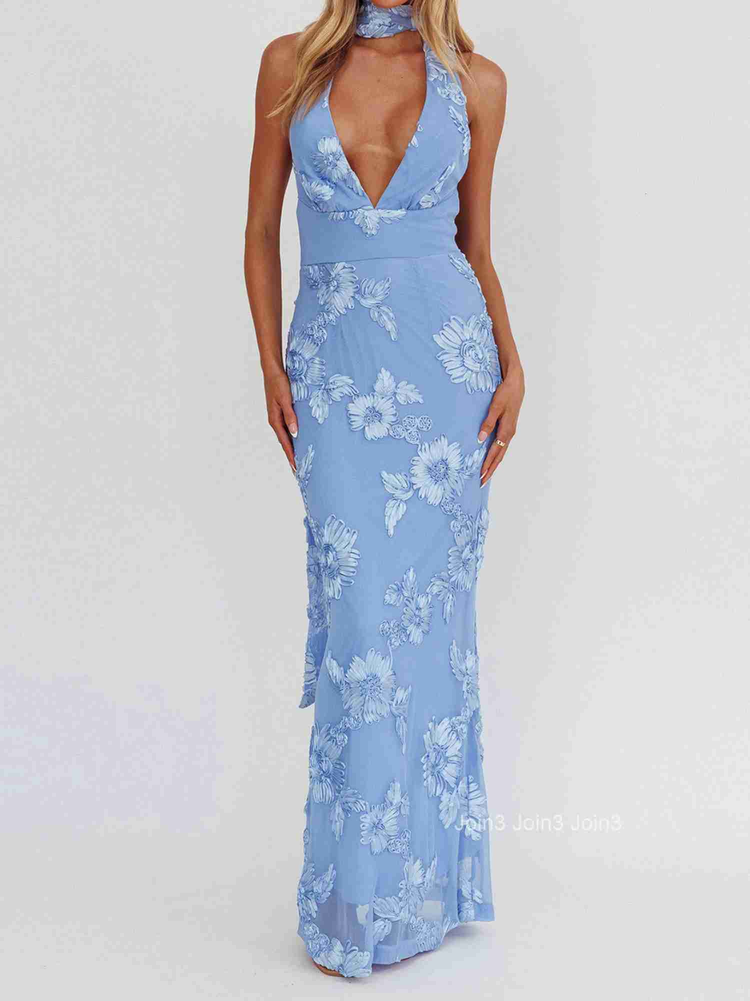 Elegant V-neck Maxi Dress with Lace Detailing Sleeveless Backless Evening Gown for Formal Events and Weddings