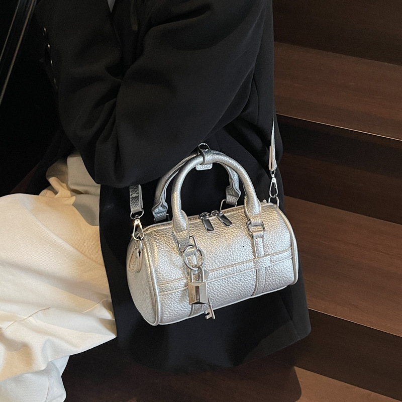 designer Texture Boston Bag 2025 Summer New Handbag Lychee Pattern Shoulder Bag Personality Women's Crossbody Bag