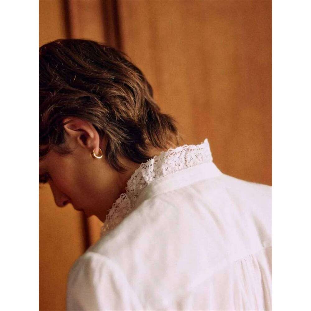 Coats Designer Women Lace Embroidered White Straight Shirt Stand Collar Female Long Sleeve Blouse And Tops Designer