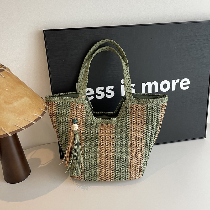 Luxury Brand Designer Bag Casual Straw Bag For Women Large Capacity 2024 New Commuter Tote Bag Summer Woven Bag Beach Vacation Beach Bag