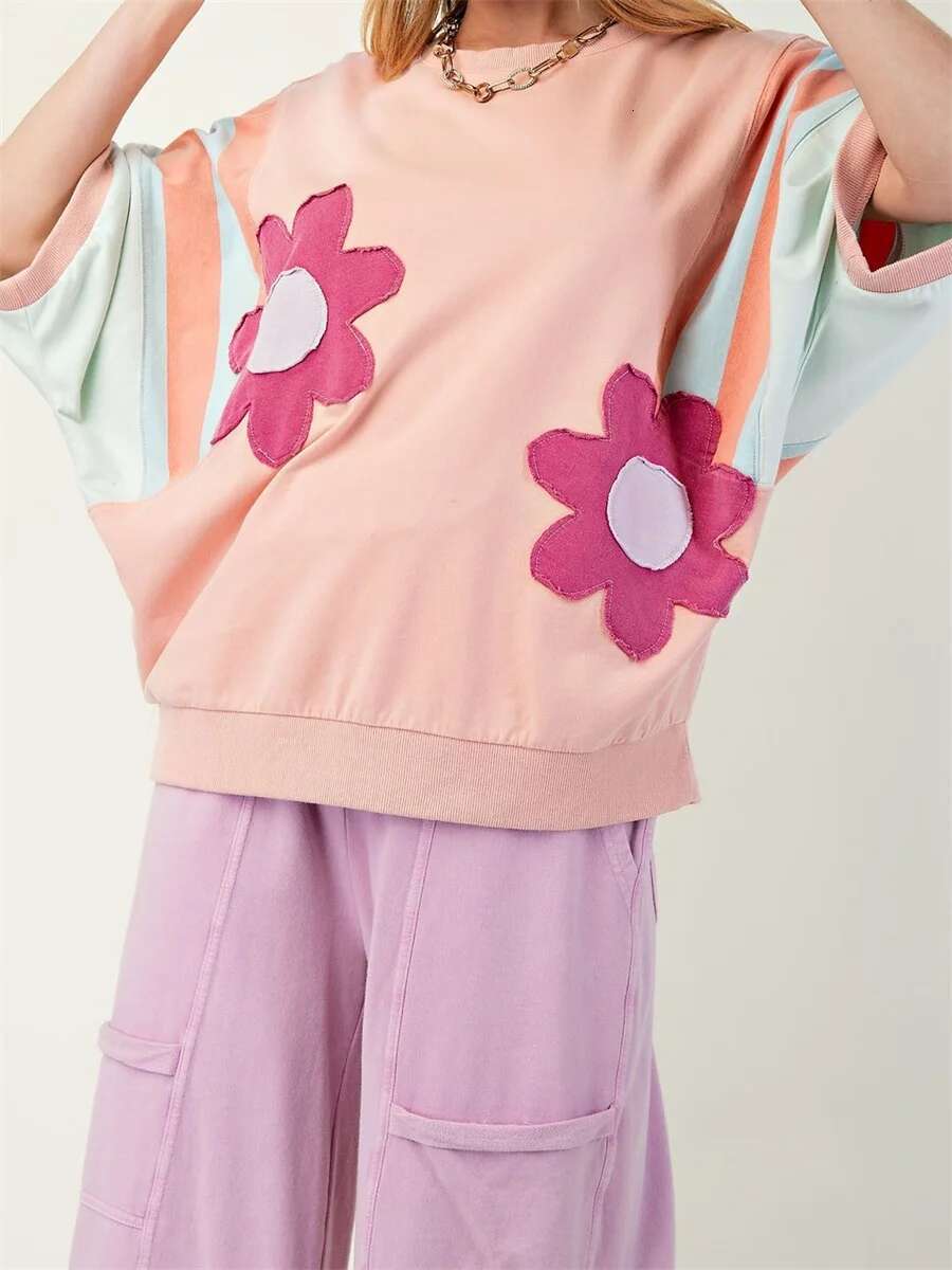 Womens V-neck Short Sleeve Striped Print Casual T-shirt with Pocket for Summer Beach Vacation or Daily Wear