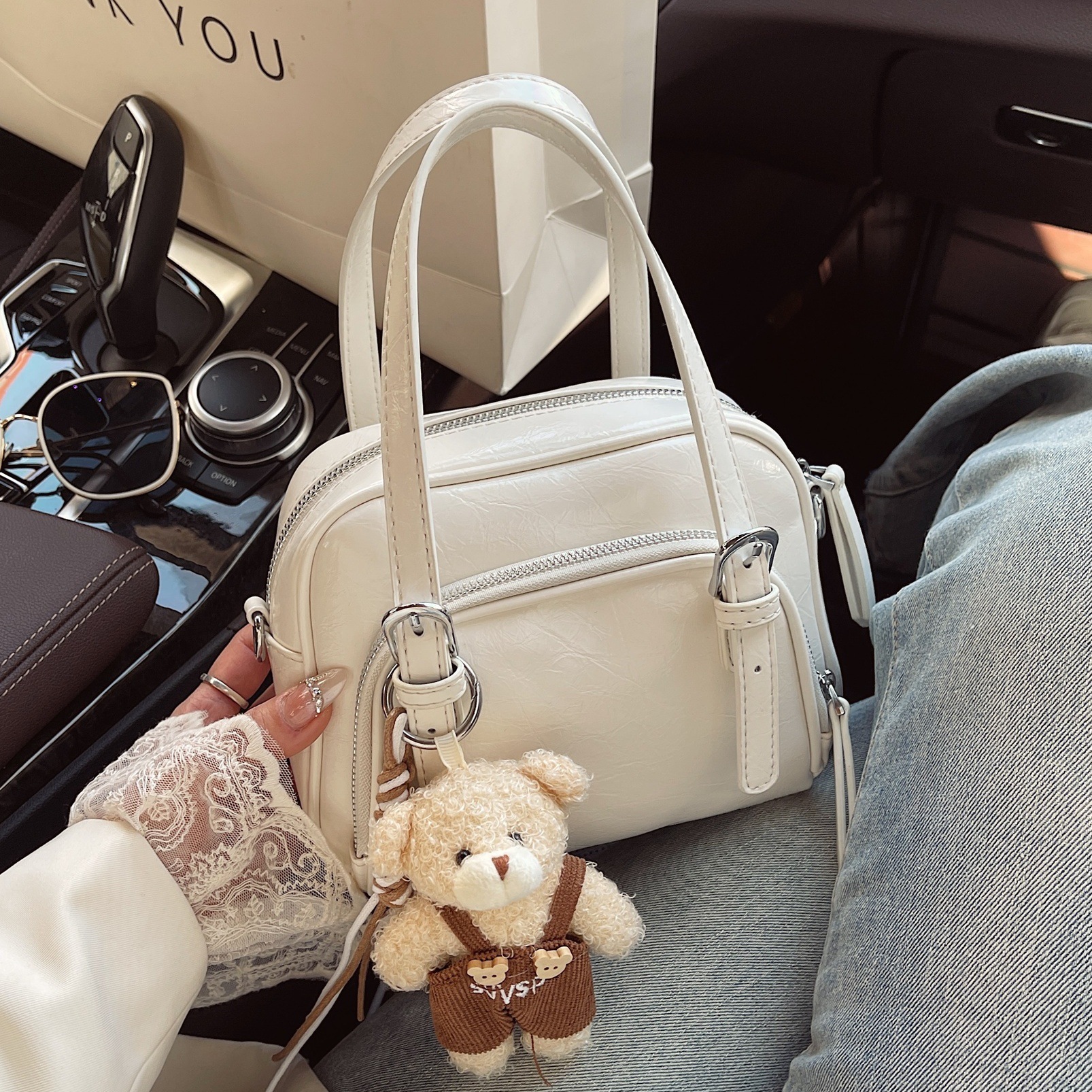 designer Cute Girl Handheld Small Square Bag Women's Bag 2025 Summer New Trend Korean Version High-end Fashion Single Shoulder Crossbody Bag