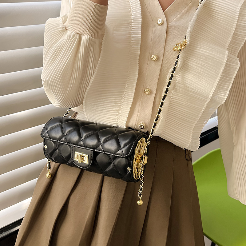 Luxury Brand Designer Bag Small Bag For Women 2023 Autumn Winter New Fashion Pen Holder Chain Bag Camellia Phone Bag Quilted Shoulder Crossbody Bag