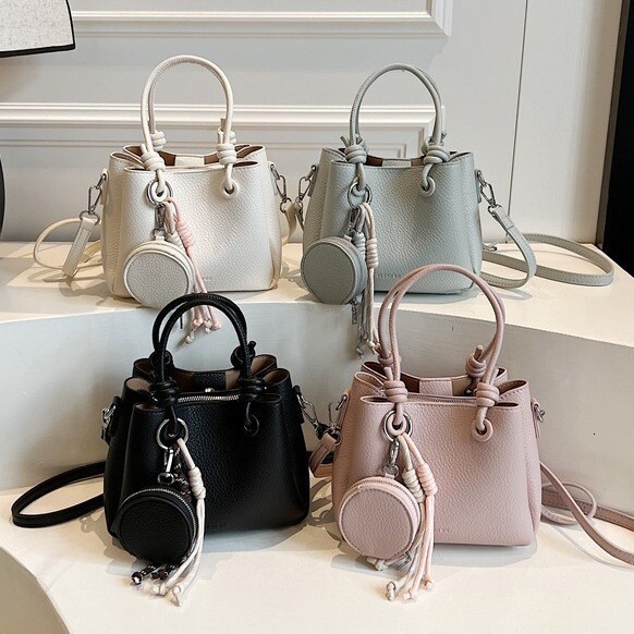 Luxury Brand Designer Bag Women's Bag 2025 Spring Summer New Trendy Fashion Single Shoulder Crossbody Bag Large Capacity Versatile Retro Korean S