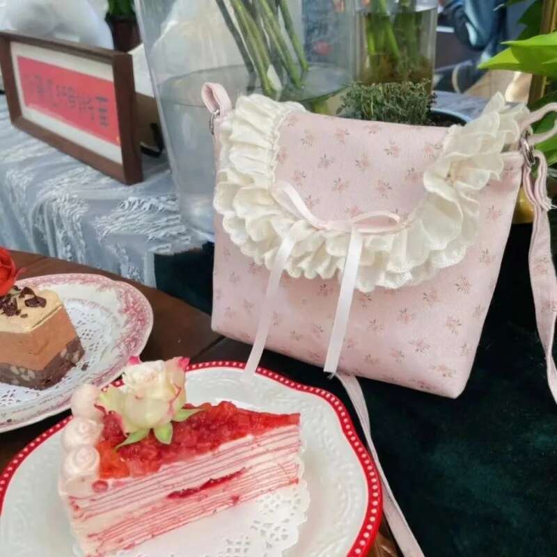 MBTI Sweet Cute Shoulder For Women Canvas Flowers Elegant Fashion Crossbody Bag Small Casual Vintage Aesthetic New Handbag