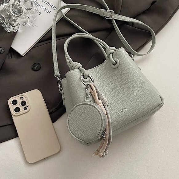 Luxury Brand Designer Bag Women's Bag 2025 Spring Summer New Trendy Fashion Single Shoulder Crossbody Bag Large Capacity Versatile Retro Korean S