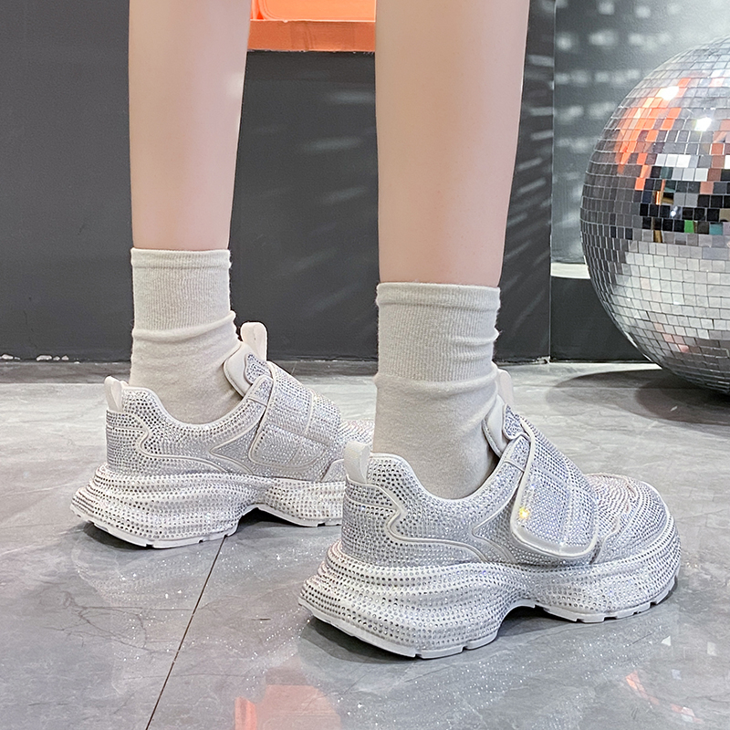 Womens Luxury Thick Bottom Sneakers Water Diamond Casual Shoes Outdoor High Quality Anti Slip Tennis Shoes Designer Sports Shoes Fashionable Running S