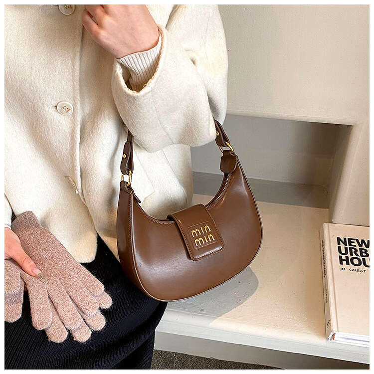 Free Shipping 2025 designer Shoulder Bags for womens Fashion Bag classical Handbag messenger fashionable woman crossbody Underarm bag