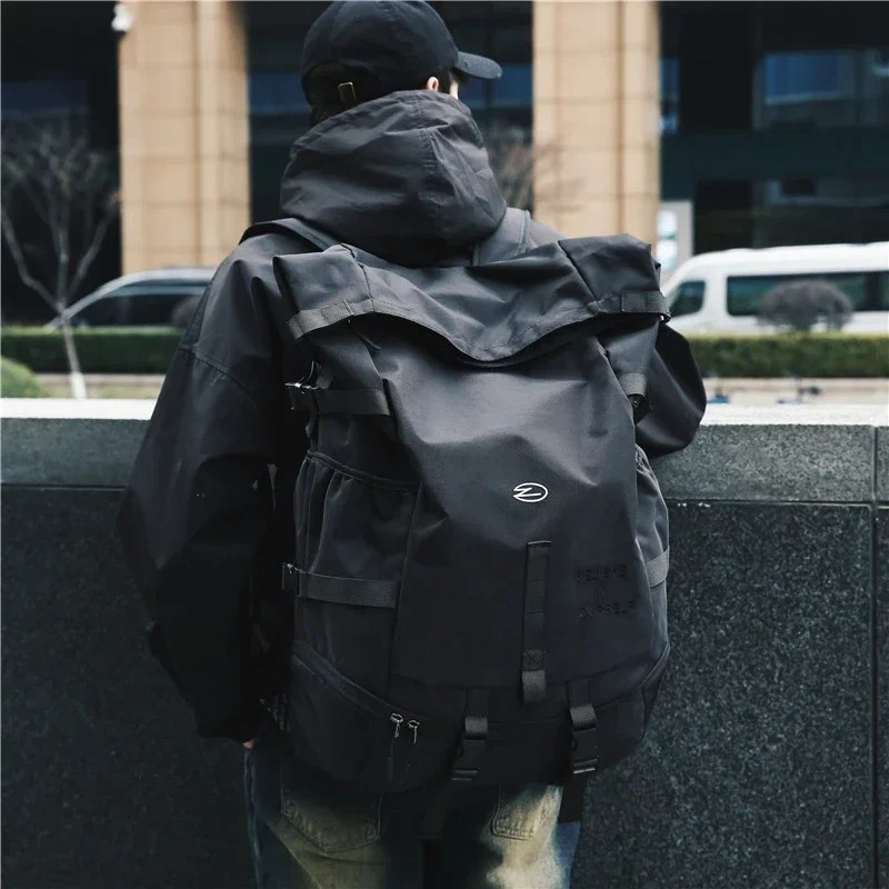 High Street Backpack for Men Fashion Outdoor Women Streetwear Bags Leisure Unisex Couple Large Capacity Backpacks 250605