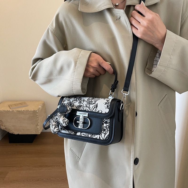 Designer Bag Luxury Bag Hot Free Shipping Designer Shoulder Bag Shoulder Shoulder For Woman Fashion Outdoor Casual Vintage Handbag Black